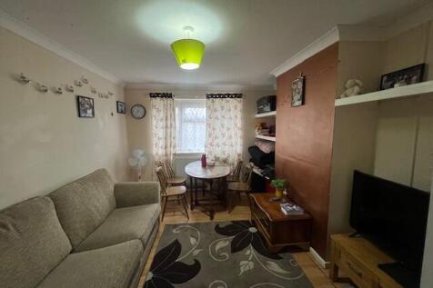 Curwen Road, STOWMARKET photo 3