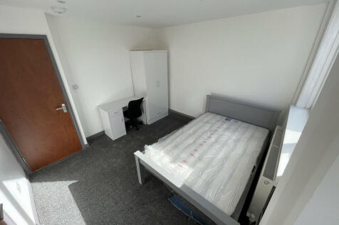 Bedroom 1 Ensuite