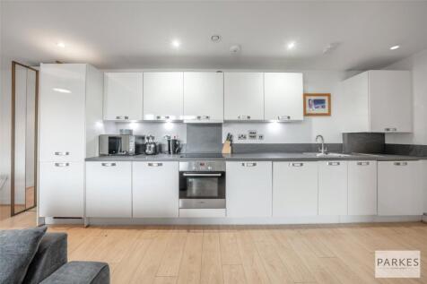 Genoa Court, Ascalon Street, London, SW8 photo 3