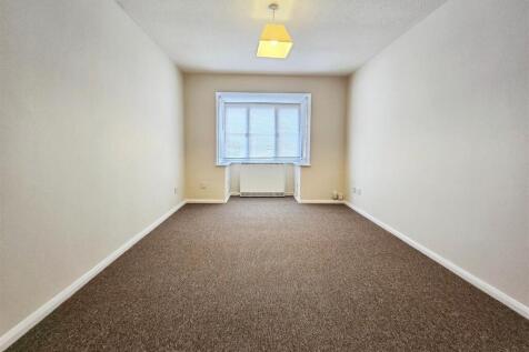 Whites-Rise-Living-Room.jpg