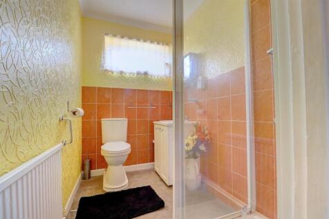 Shower Room .1.jpg
