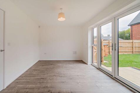 Earsham Grove, Great Haddon, Peterborough, PE7 7AH photo 4
