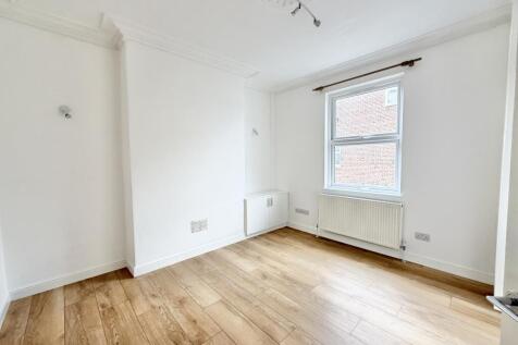 Grove Street, Droylsden, Tameside photo 3