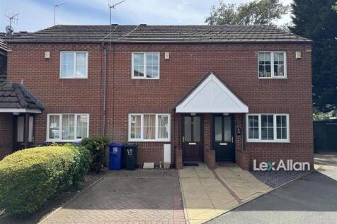 Overman Close Stourbridge 2.jpg