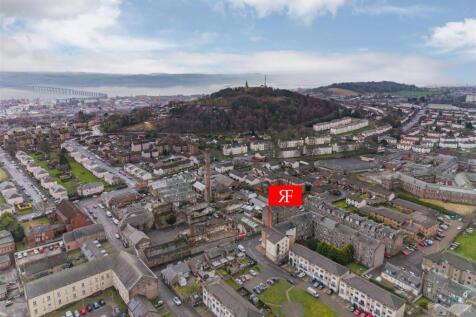 10 West Court Dundee-5.JPG