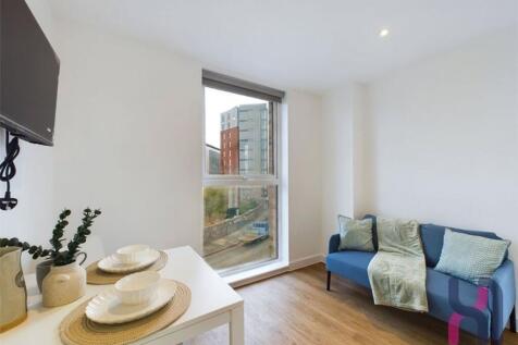 33 Frederick Road, Salford, M6 photo 4