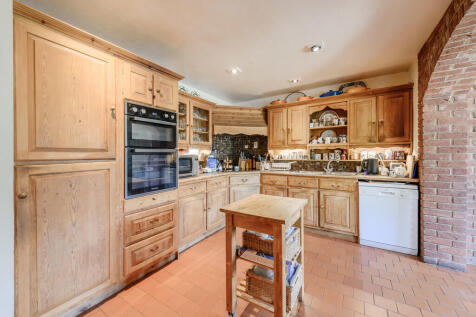 Breakfast Kitchen...