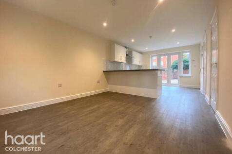 Colet Crescent, Colchester photo 4