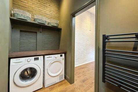 Downstairs WC/Utility