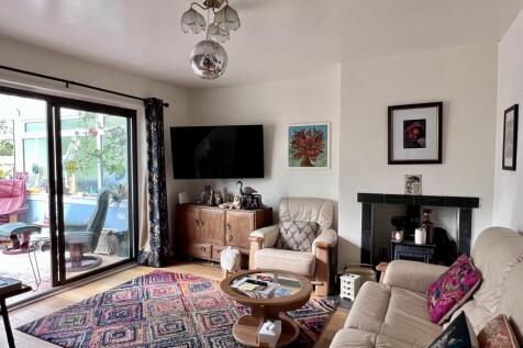 1 Norris Street, Creetown - Williamson and Henry