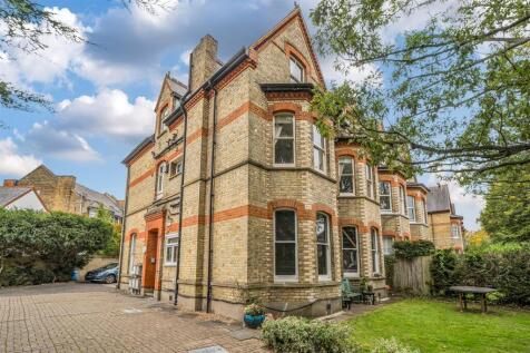 Surbiton, KT5 - property photo