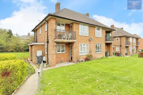 Leeds, LS13 - property photo