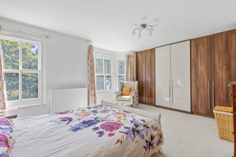 Greystone, Valley Road, HP14 4PF-2.jpg