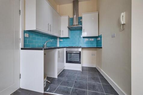 flat 1 high street_2.jpg