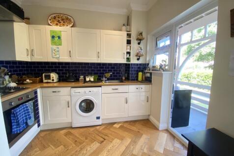 Carlisle Road, Eastbourne, East Sussex, BN20 photo 5