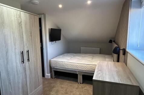 Room 5 Out Westgate.jpeg
