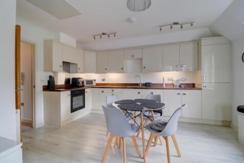 Kitchen.jpg