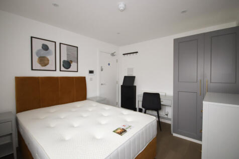 Room to rent High Street, Sittingbourne ME10