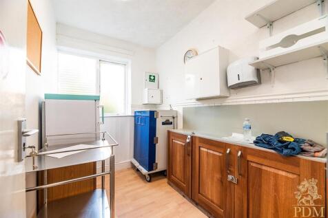 18-20 Devon Drive, Nottingham  (22 of 50).jpg