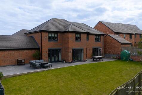 69 Leighfield Drive-52.jpg