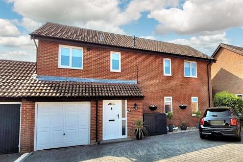 Wantage, OX12 - property photo