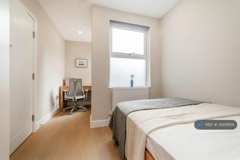 Room 1 (Shared Bath)
