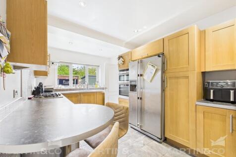 CAM02406G0-PR0479...