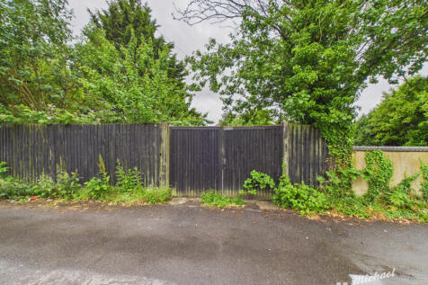 CAM03218G0-PR1054-STILL023