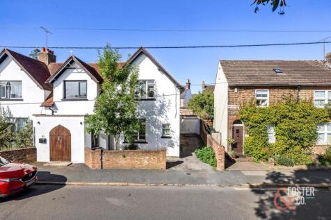 Cuckfield Road, 125-018.jpg
