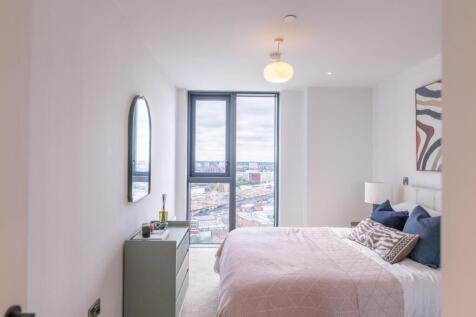 Second bedroom