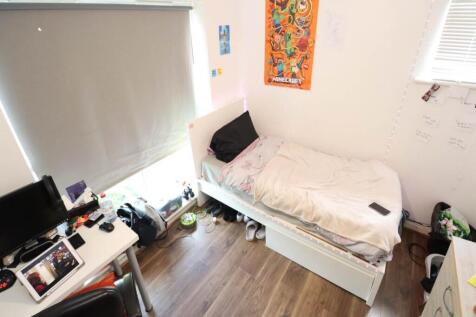 ee9b9111-776b-46b5-a