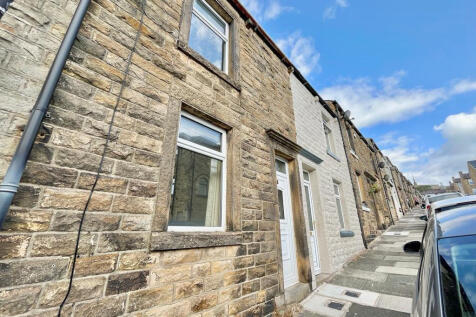 3-bed house on Stirling Road, Lancaster, £1,703/mo
