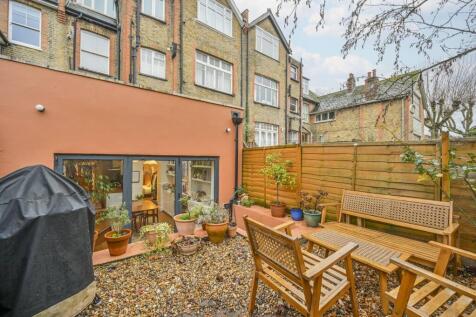 Property Image 11
