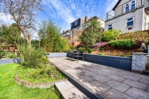 29 Goldthorn Avenue - Garden.jpg