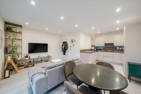 1388375-12-69383a...