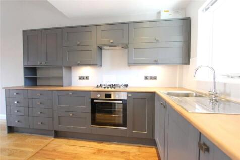The Cullerns, Highworth, Wiltshire, SN6 photo 3