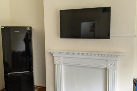 43" 4K smart TV 2021