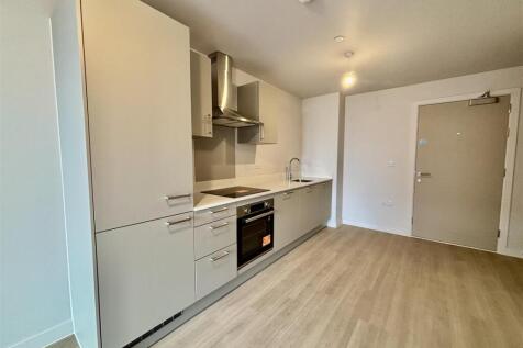 Kitchen pic 1.jpeg