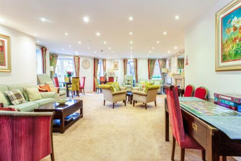Homeowners Lounge.jpg