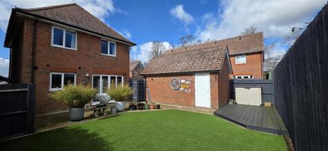 Rear of House &amp; Garage.jpg