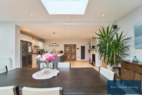 Open Plan Kitchen &amp; Diner