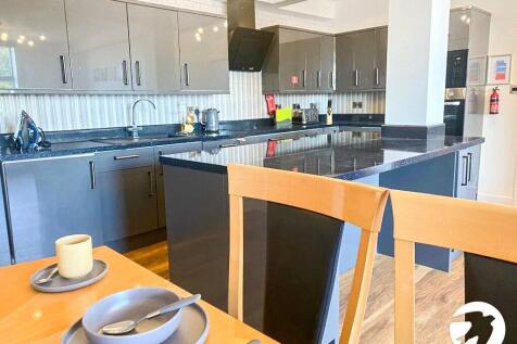 Kitchen/Lounge