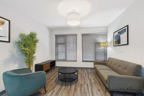 Living/dining room