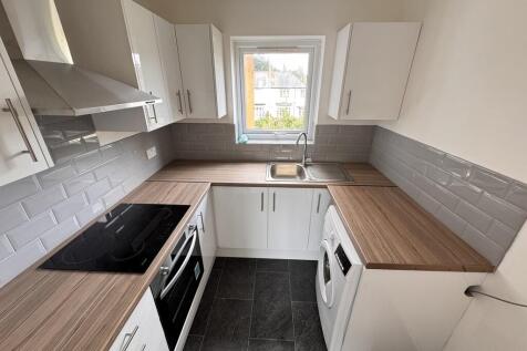 Riley Crescent, Penn, Wolverhampton photo 4