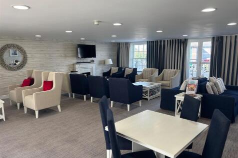 Residents Lounge.jpg