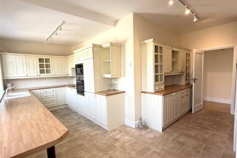 Deighton Road, Wetherby, LS22 photo 4
