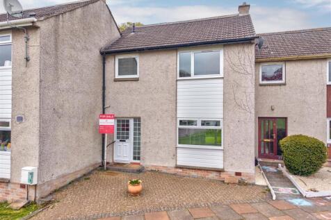 8 Kinbrae Park Newport-17.jpg