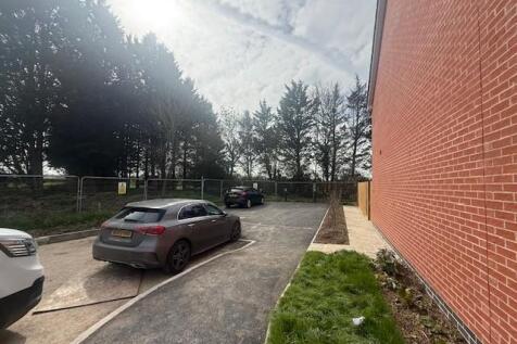Car park 1.jpg
