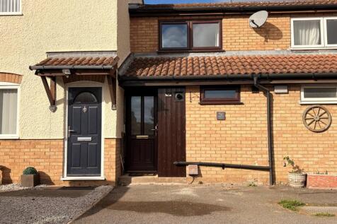 1-bed terraced on Lincoln Way, Daventry, West Northamptonshire, £900/mo