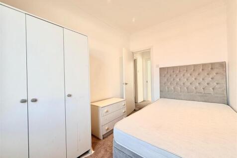 WhatsApp Image 2025-10-27 at 16.46.31_92e12579.jpg